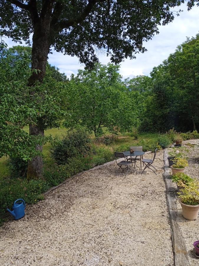 Chez Karine Bed and Breakfast Ceyzerieu Buitenkant foto