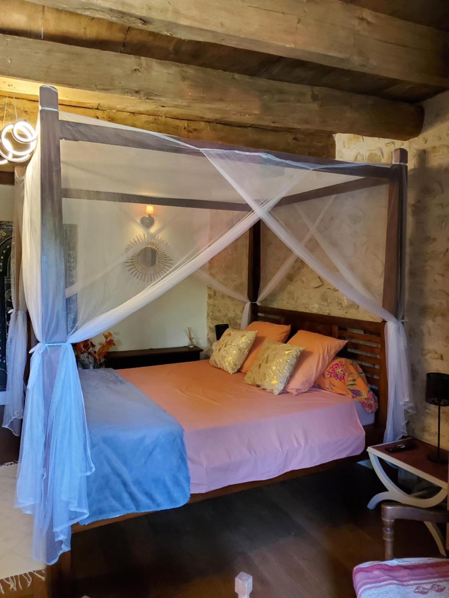 Chez Karine Bed and Breakfast Ceyzerieu Buitenkant foto